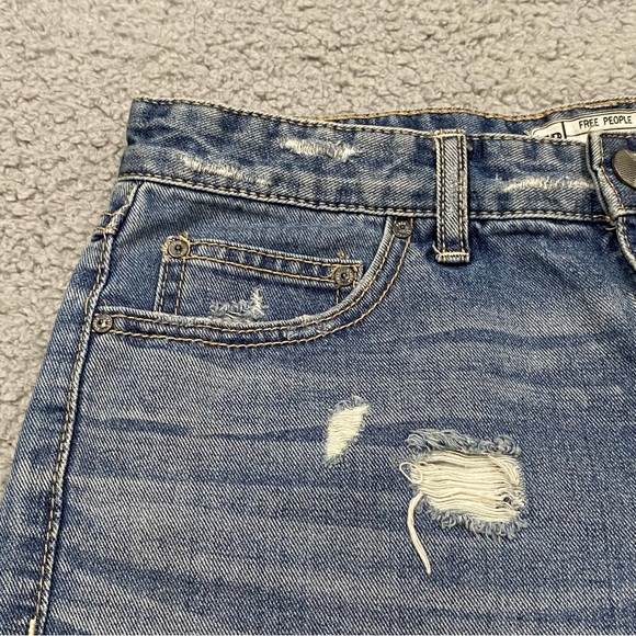 Free People Jean Shorts Womens 28 Blue Cut Off Frayed Distressed Denim High Rise - Picture 12 of 12